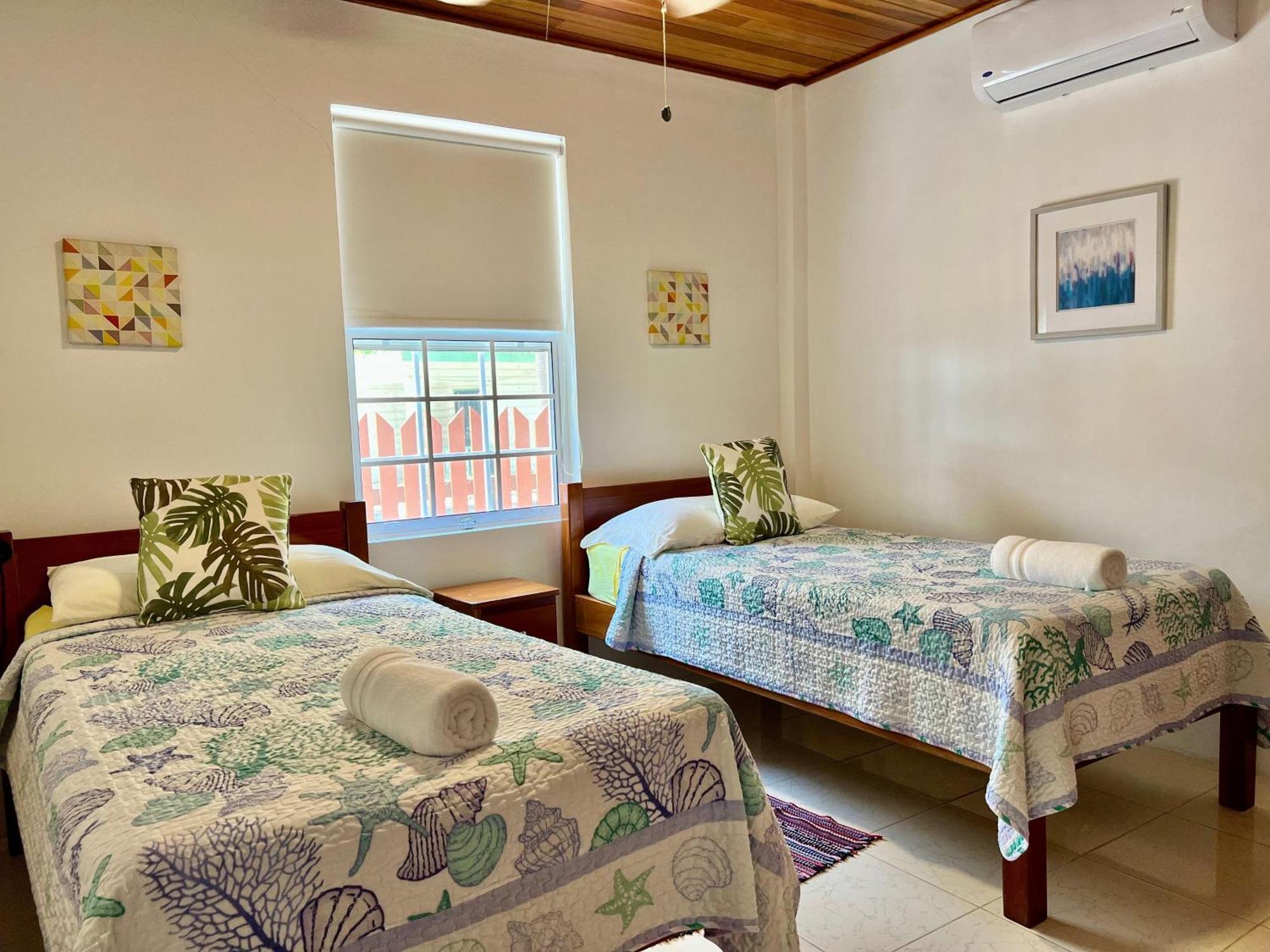 Sandy'S Secret Caye Caulker Exterior foto